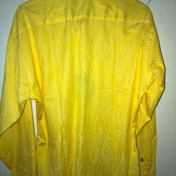 BertigoMen’s Button Down Shirt - Picture 5 of 5